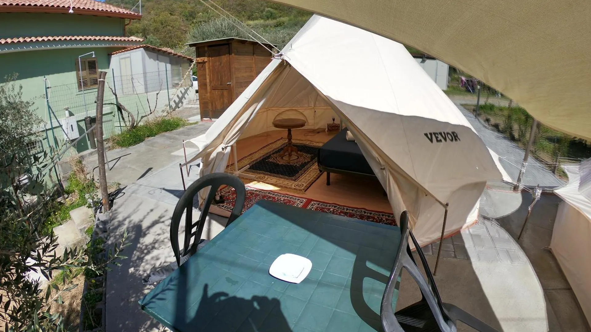 Gole Alcantara Mini Campeggio Privato Motta Camastra Italy