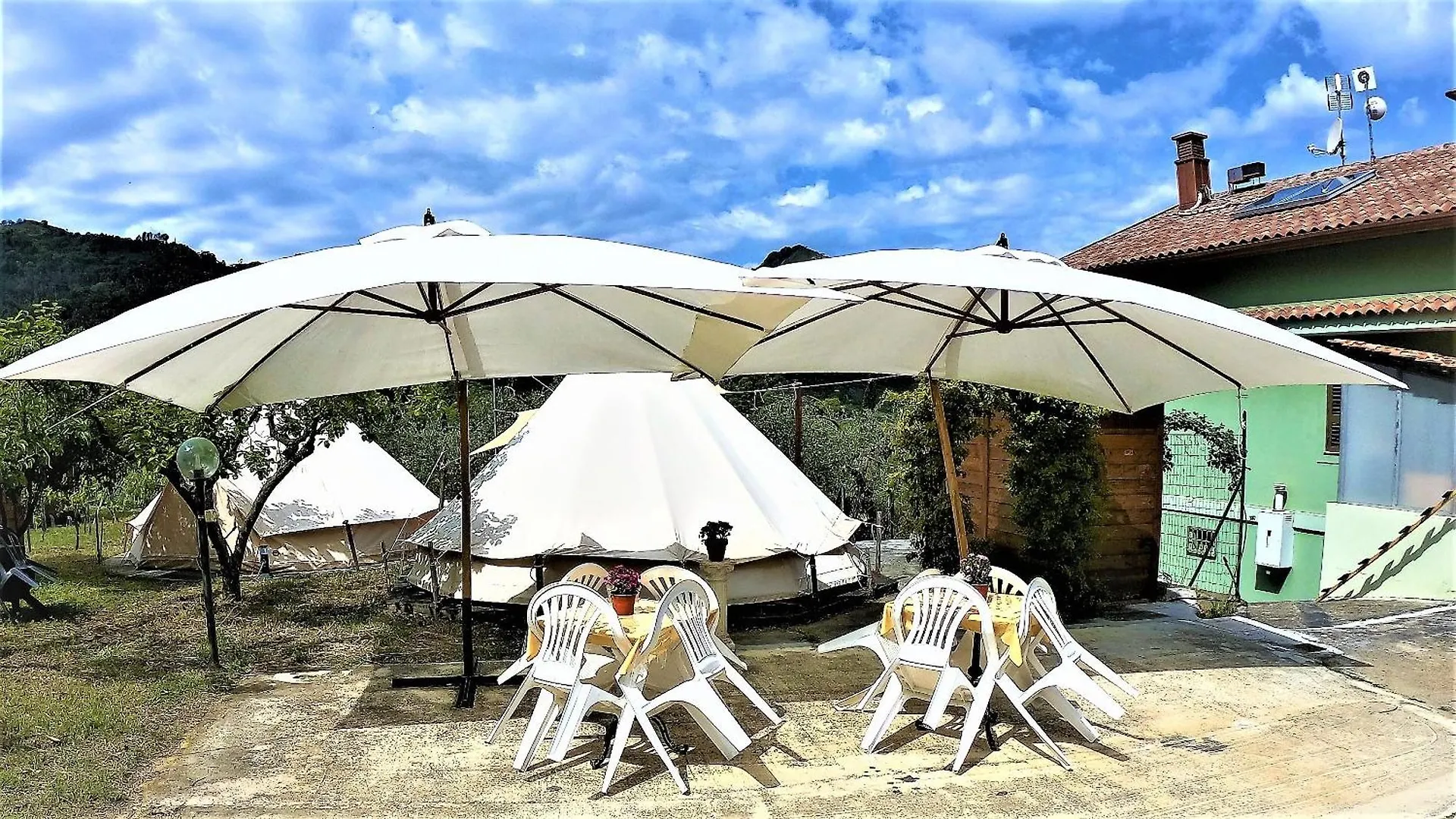 Campsite Gole Alcantara Mini Campeggio Privato Motta Camastra